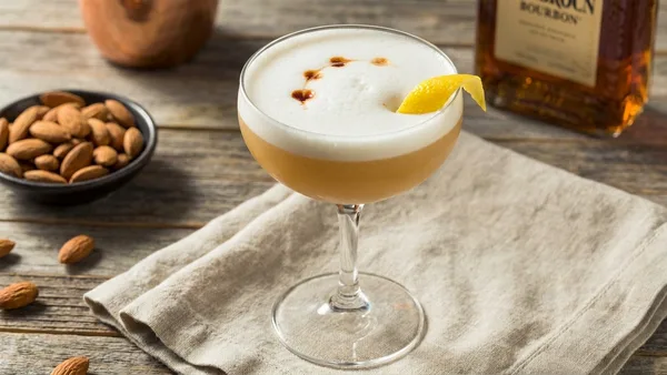 Amaretto Whiskey Sour