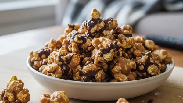 Peanut Butter Chocolate Popcorn