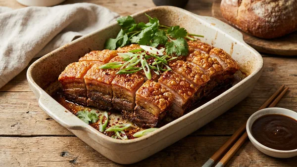 Chinese Crispy Roast Pork Belly (Siu Yuk) with Crackling Skin