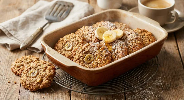 Chewy Banana Oatmeal Cookies